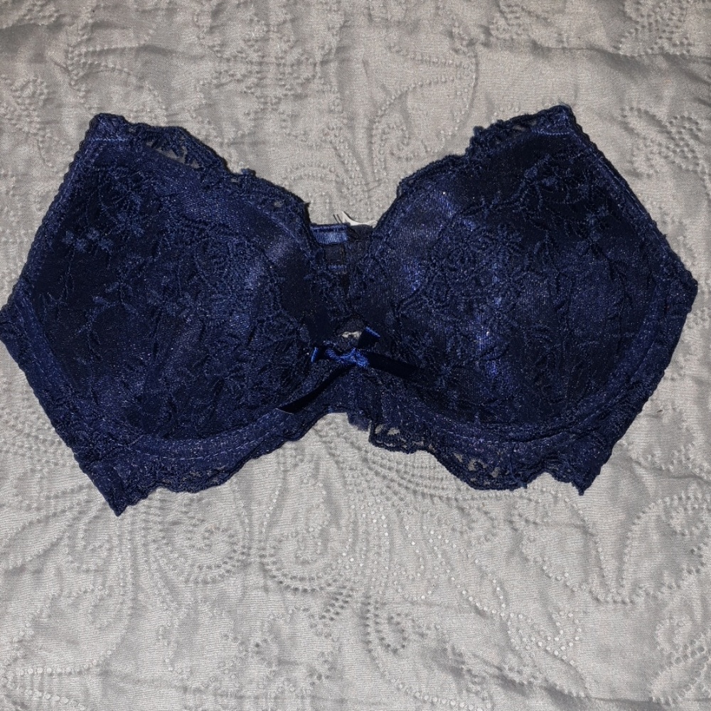 Bra - Picture 3 of 3